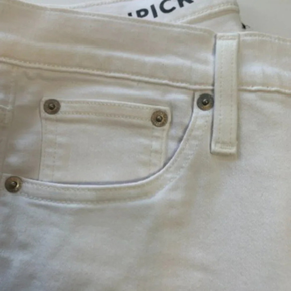 J Crew Wm's 9” High-Rise Toothpick Jeans White Sz 29 # 0484 - Picture 8 of 9